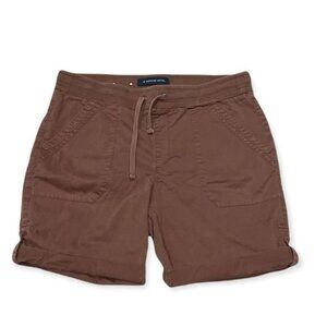 Denver Hayes short size 10